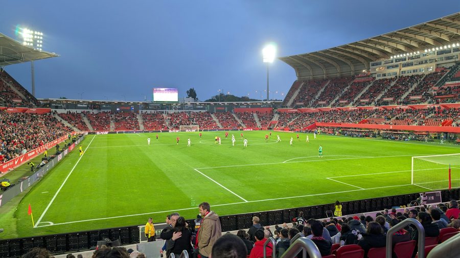 乐竞体育 APP — 行业资质清单示意配图